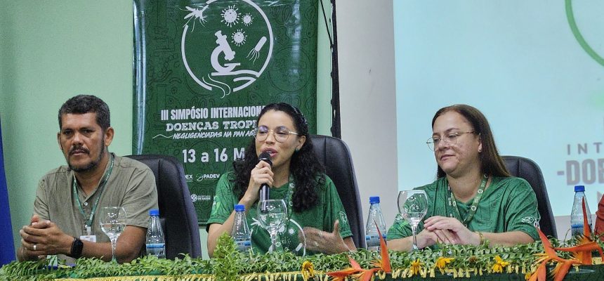 Em um território com características específicas que exigem atenção ampliada da saúde pública, a Fundação de Vigilância em Saúde do Amazonas – Dra. Rosemary Costa Pinto (FVS-RCP), destaca, no III Simpósio Internacional de Doenças Tropicais Negligenciadas, a vigilância em saúde como eixo estratégico para a proteção da população na Tríplice Fronteira.