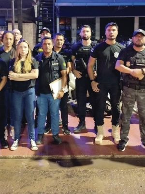 A Polícia Civil do Amazonas (PC-AM), por meio da Delegacia Especializada de Polícia (DEP) de Tabatinga (a 1.108 quilômetros de Manaus), com o apoio da Polícia Militar do Amazonas (PMAM), Conselho Tutelar e Prefeitura de Tabatinga, realizou, na noite de sexta-feira (16), ações preventivas em bares do município, para fiscalizar a presença de adolescentes nos locais.